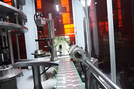 Máquina automática de inspección de ampollas y viales 